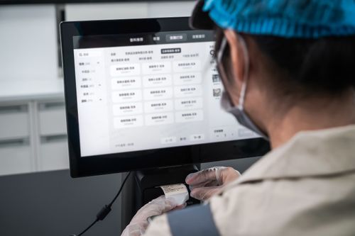 喜茶亮相中國食品安全論壇，分享數(shù)智化食安管理經(jīng)驗與智能設(shè)備應(yīng)用